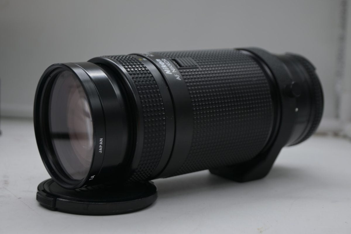 Nikon AF Nikkor 75-300 mm f/4.5-5.6