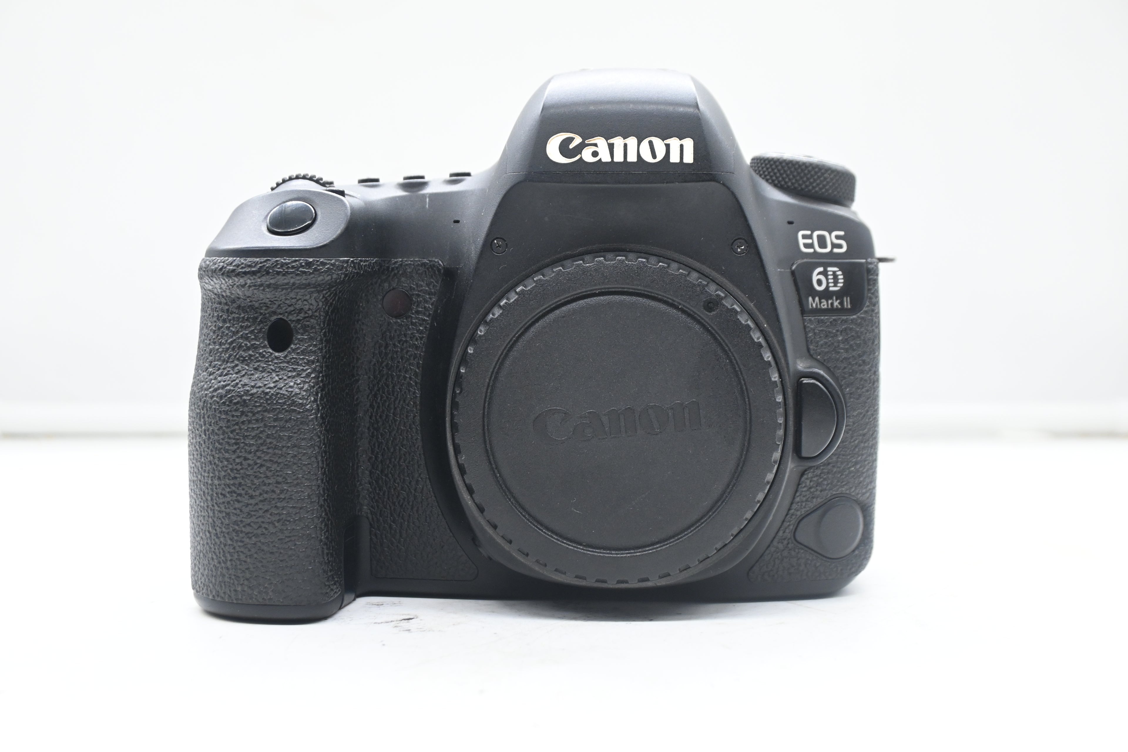 Canon EOS 6D Mark II