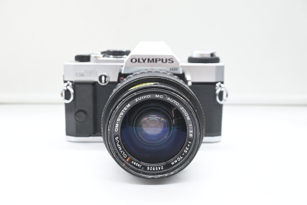Olympus OM-20 con Olympus 35-70mm