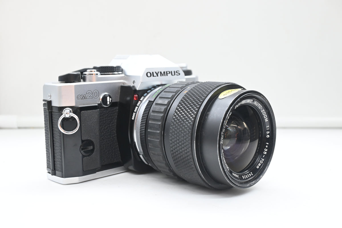 Olympus OM-20 con Olympus 35-70mm