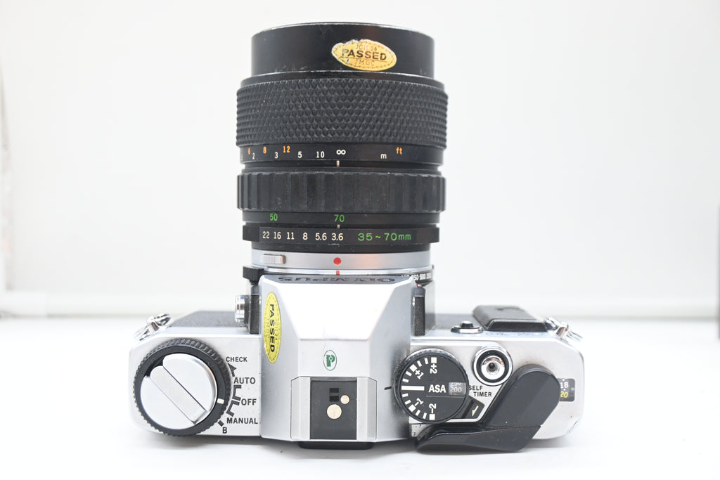 Olympus OM-20 con Olympus 35-70mm