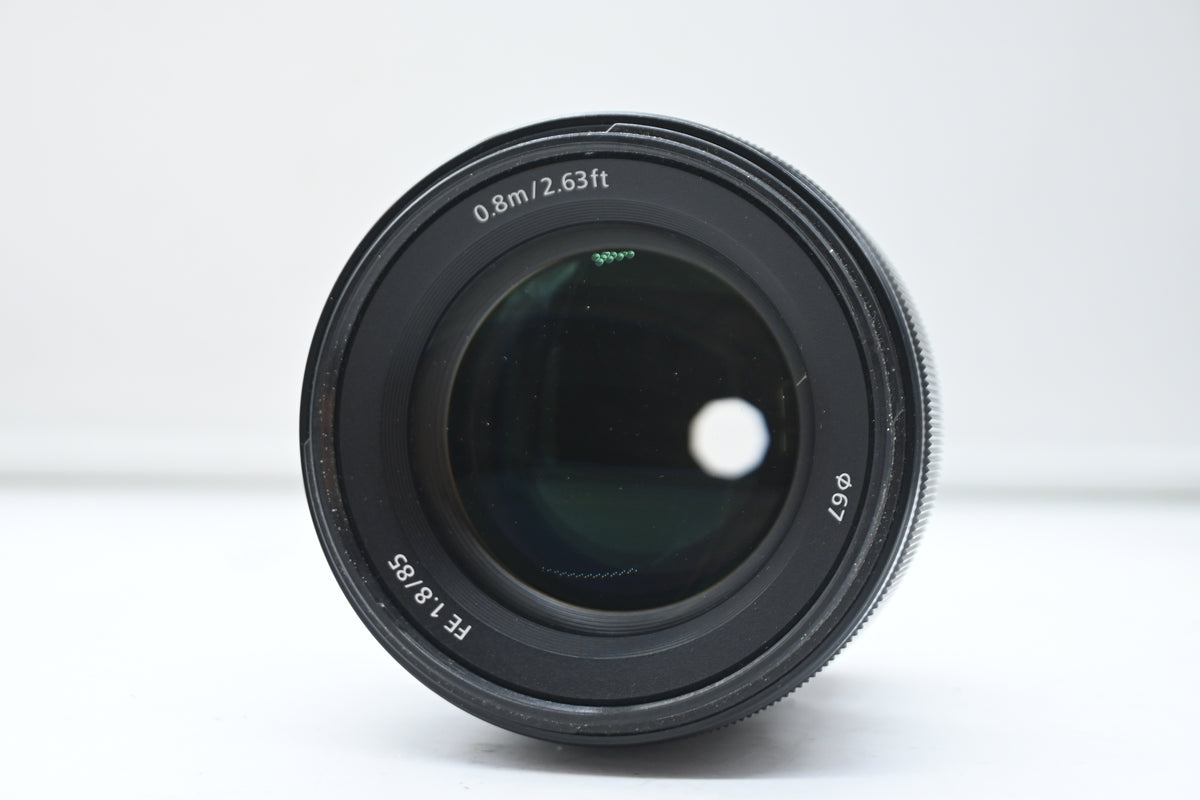 Sony FE 85mm f/1.8