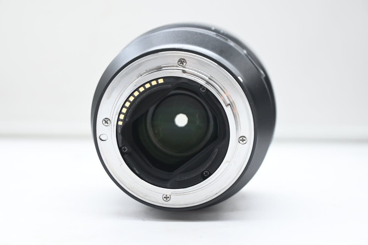 Sony FE 85mm f/1.8