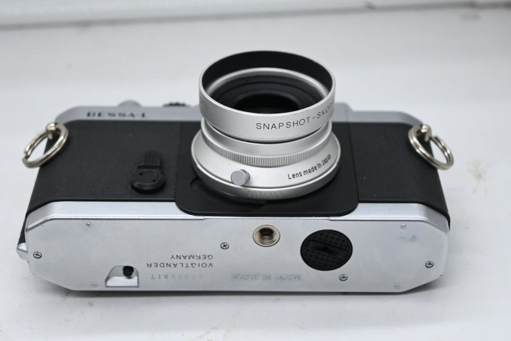 Voigtlander Bessa L con Mirino e Scopar 25mm F4