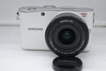 Samsung NX100 con 16/50