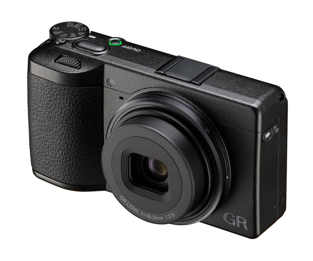 RICOH GR IV