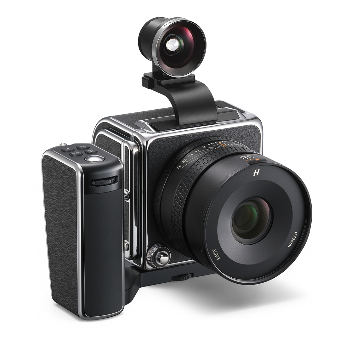 Hasselblad 907X & CFV 100C
