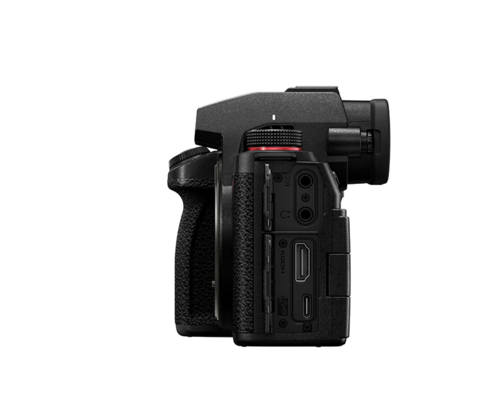 Panasonic LUMIX S5 II con 28/200  - Garanzia Fowa 4 anni - A CASA TUA IN 3/4 GIORNI - SCONTO IN CASSA -200€ CON VENDITA ABBINATA FINO AL 10/05/26