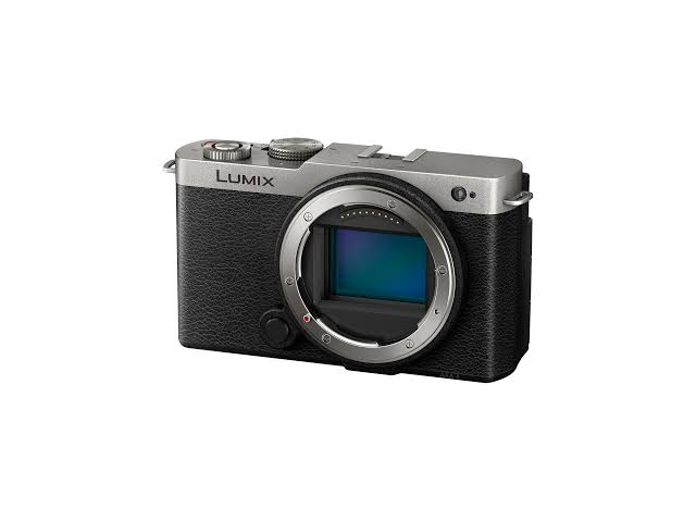Panasonic LUMIX S9 - Varie Configurazioni e Colori - Garanzia Fowa Italia - 3/4 GIORNI A CASA TUA - CASHBACK -200€ FINO AL 13/11/2026